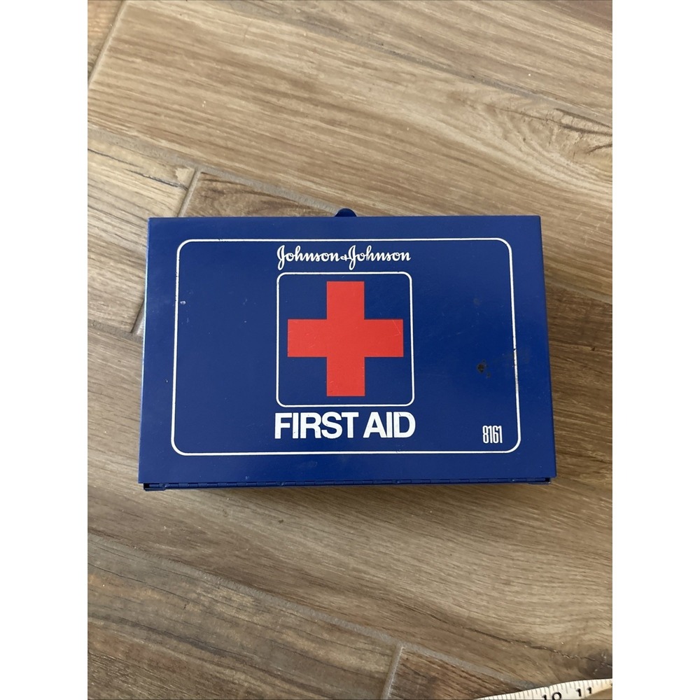 Vintage Wall Mount Johnson & Johnson First Aid Kit Blue Metal Box 8161 Blue
